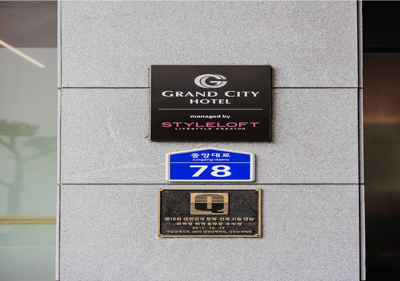 Grand City Hotel Changwon Exterior foto