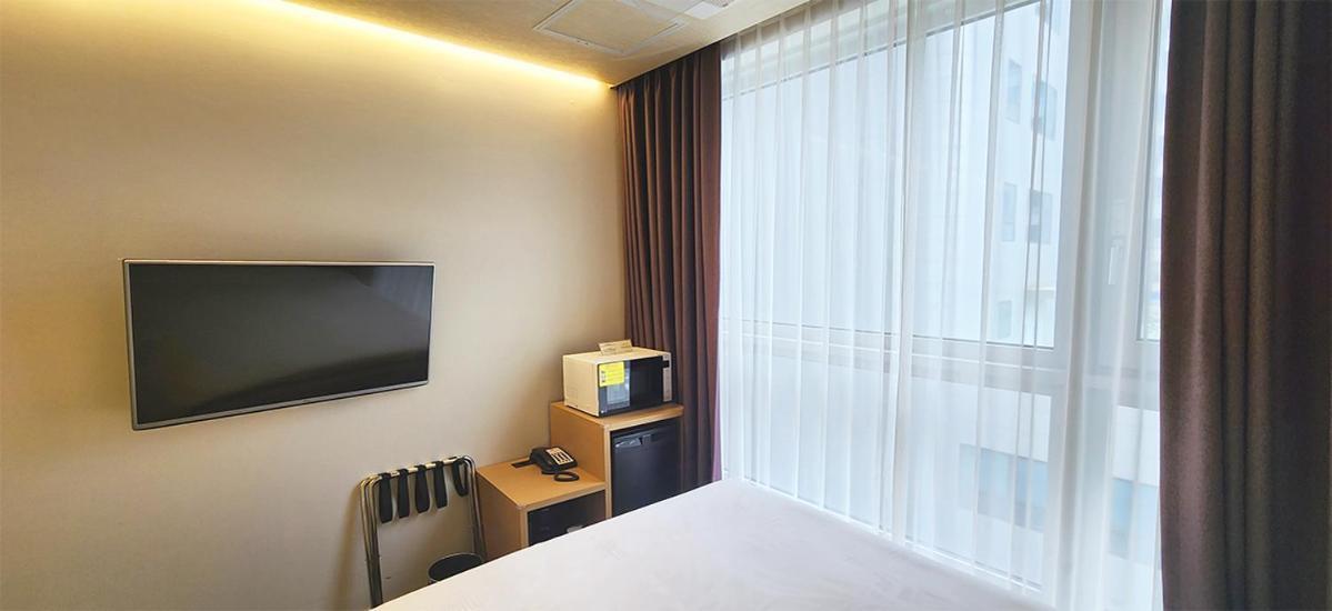 Grand City Hotel Changwon Exterior foto